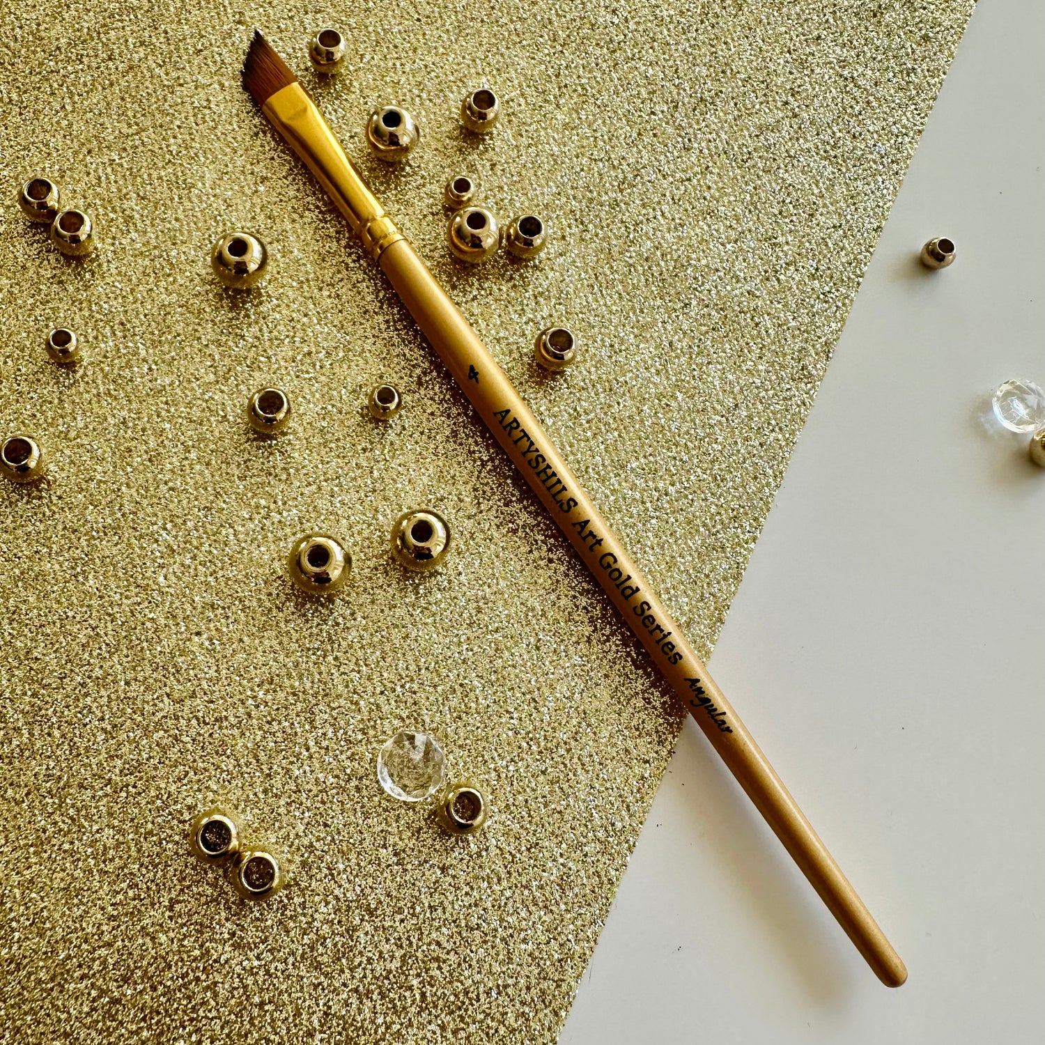 No.4 Angular Brush : Gold Glow Collection | Synthetic Hair | Vegan