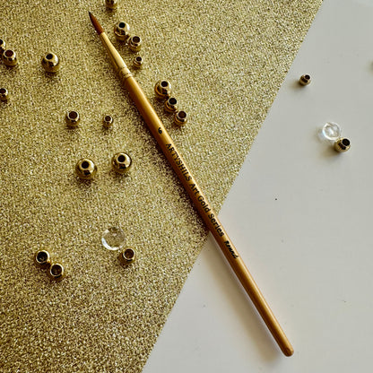 No.6 Round Brush : Gold Glow Collection | Synthetic Hair | Vegan