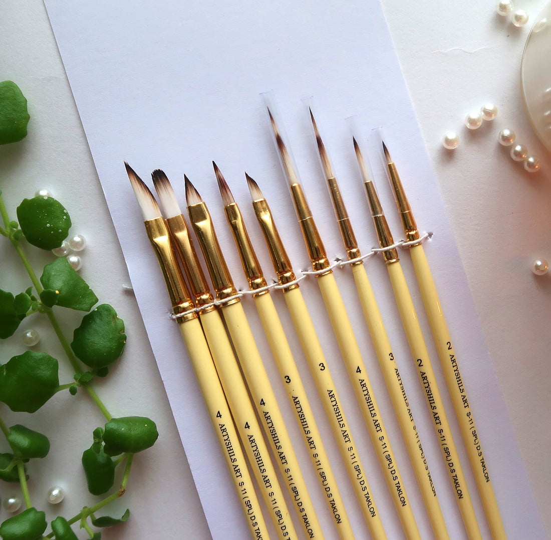 **VERSION 4** Fine details PLUS SIZE mix brushes for painting by Artyshils Art